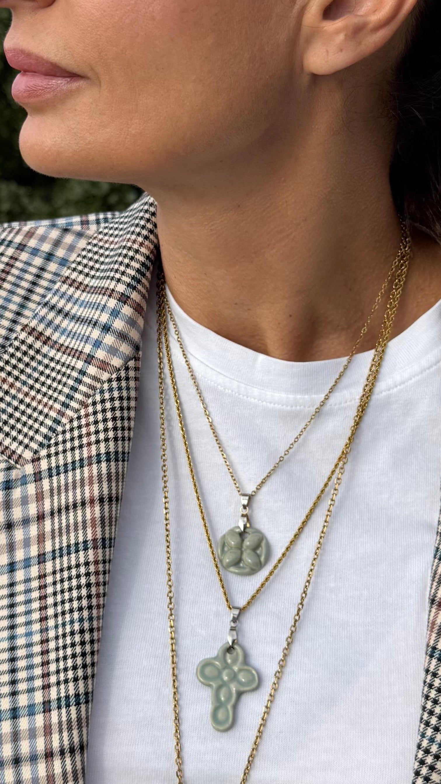 Collier croix blue